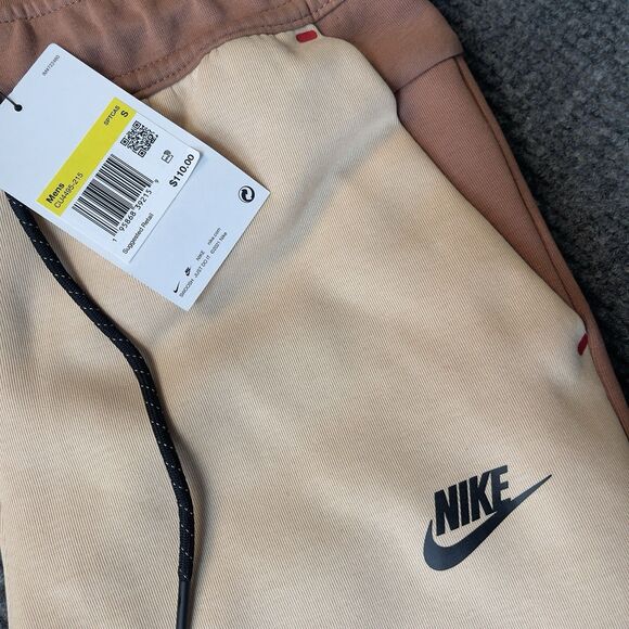 Nike TECH Fleece Pants Joggers Men Small Mineral Clay Brown Tan CU4495-215 NEW - Picture 4 of 8